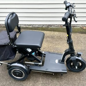 NEW PRODUCT. CTS600 Folding travel scooter Black