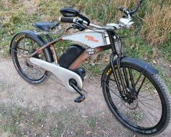 Custom HARDLY DANGEROUS retro cruiser. 500watt 21ahr