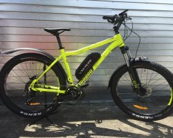 Voodoo Wazoo 20&rdquo; 500watt 24.5ahr