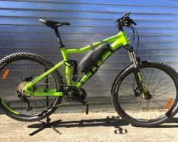 Voodoo Minustor 500watt with custom made 21ahr battery