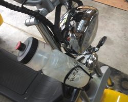 Drink bottle holder for Venture golf trike