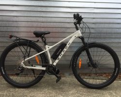 2021 HARO Double Peak Comp 29&rdquo; Small 500watt 14ahr