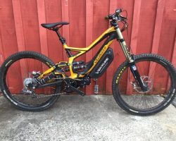 Specialized Demo 8 Small CYC X1 PRO 2000watt 48volt 17.5ahr
